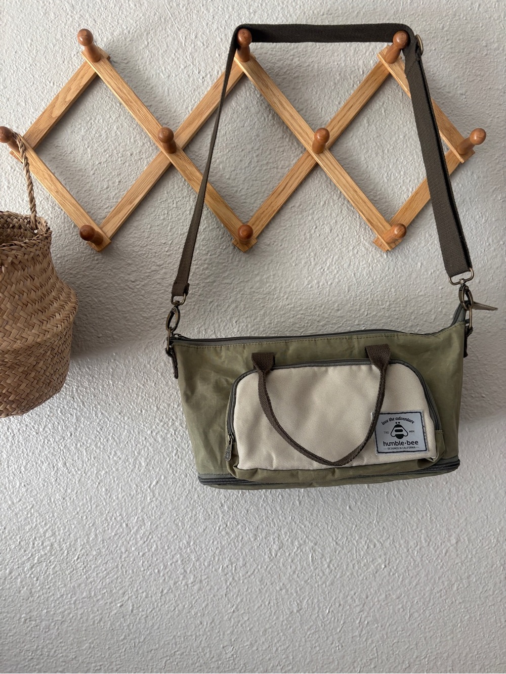 Humble bee Mini Charm Organizer Bag